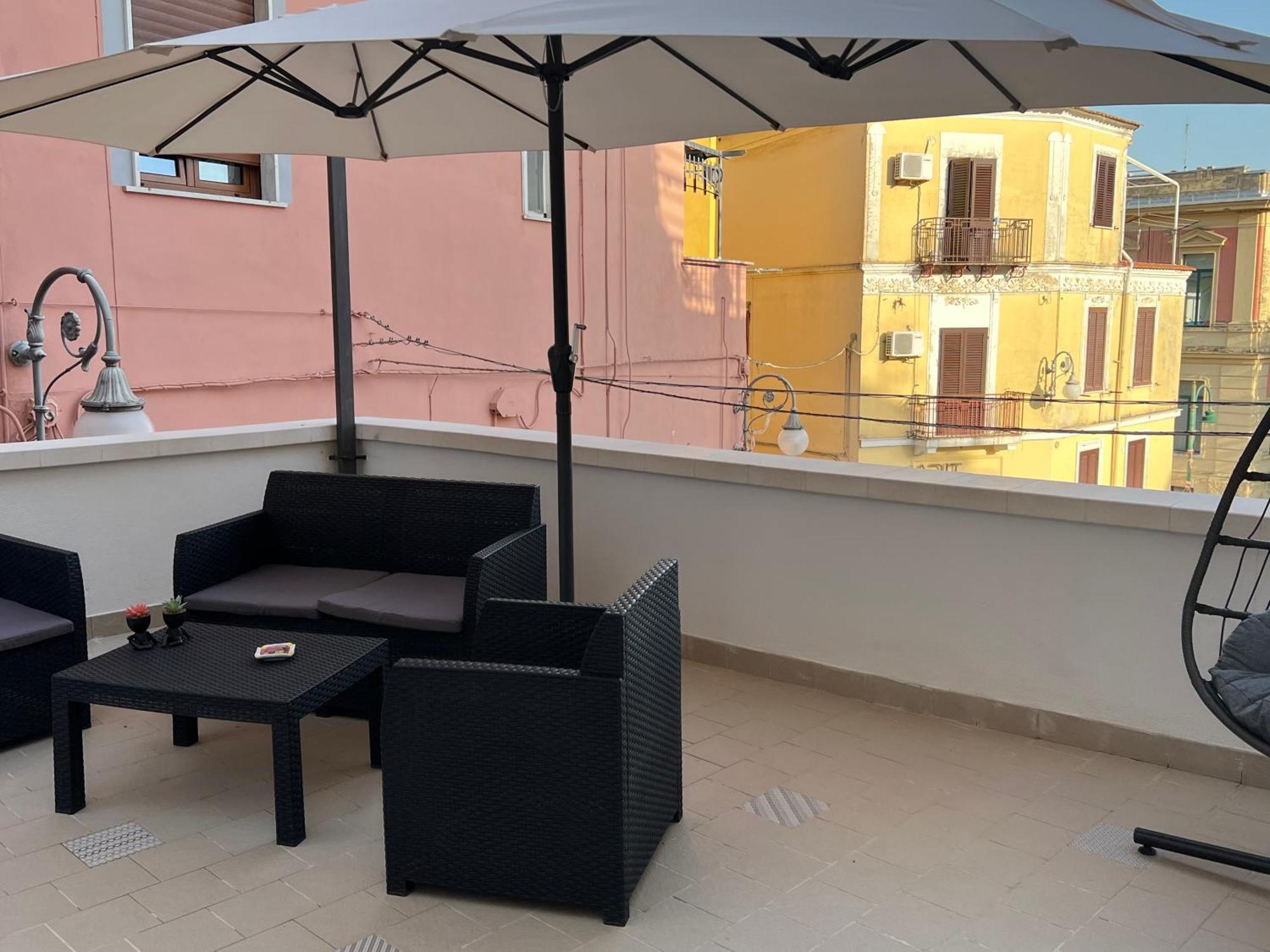 Midnight Sun Bed & Breakfast Vietri sul Mare Exterior photo