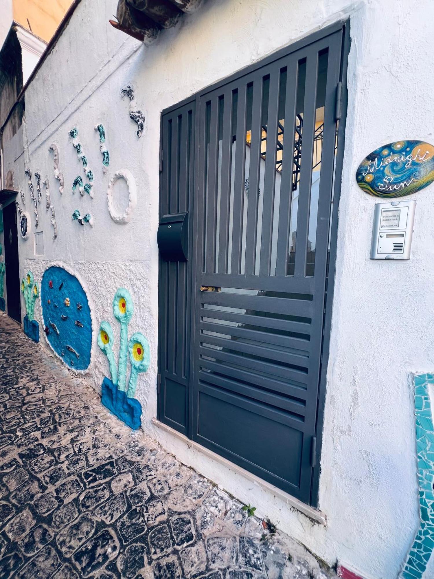 Midnight Sun Bed & Breakfast Vietri sul Mare Exterior photo